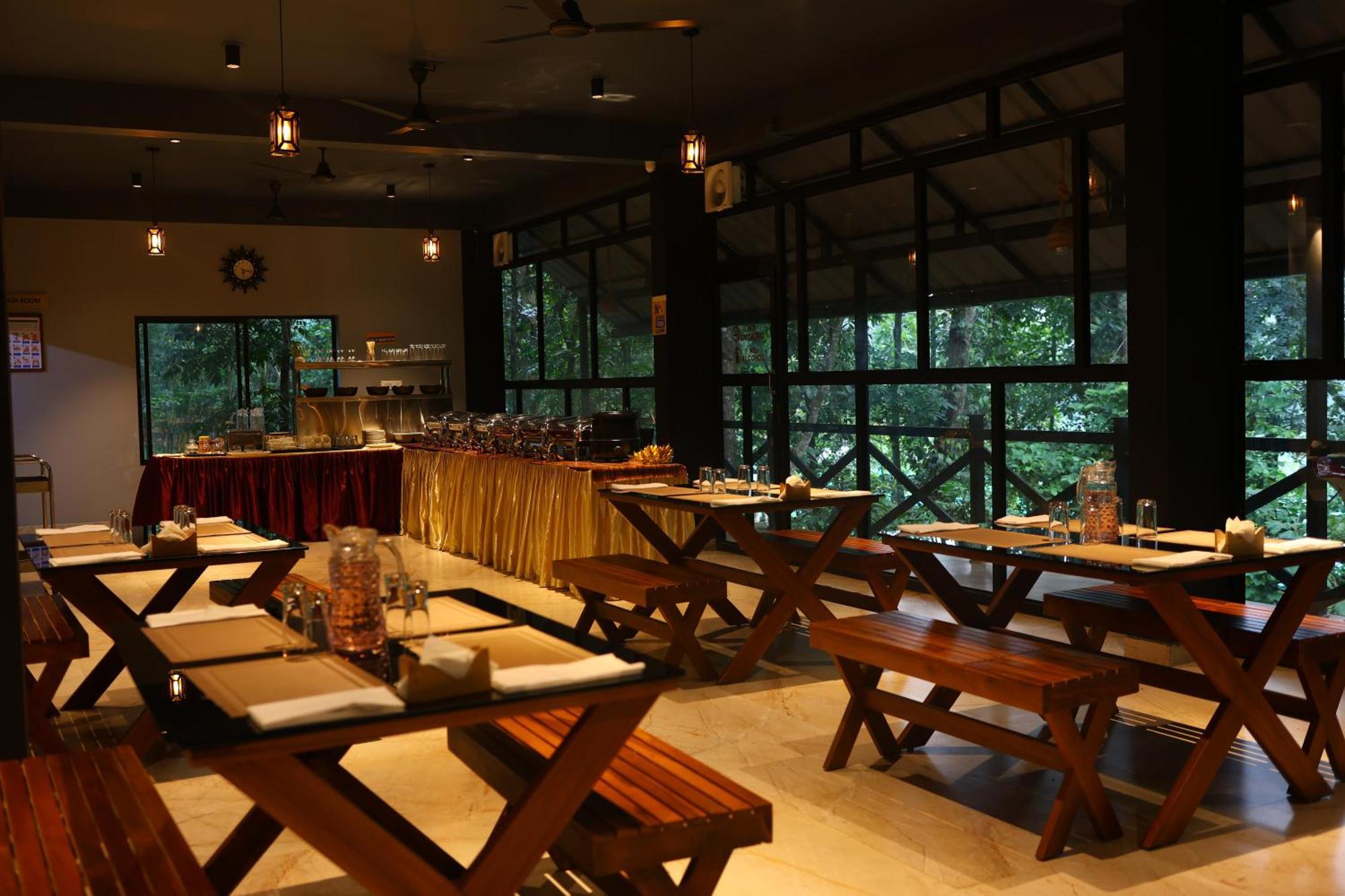 Aparthotel Vajra Ayurveda And Yoga Retreat Kochi